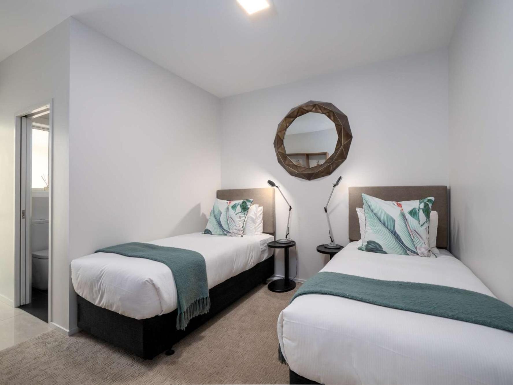 קווינסטאון Papillon, A Relax It'S Done Luxury Holiday Home מראה חיצוני תמונה