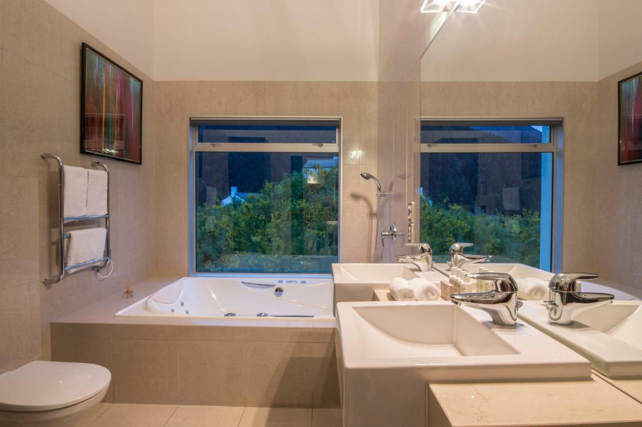 קווינסטאון Papillon, A Relax It'S Done Luxury Holiday Home מראה חיצוני תמונה